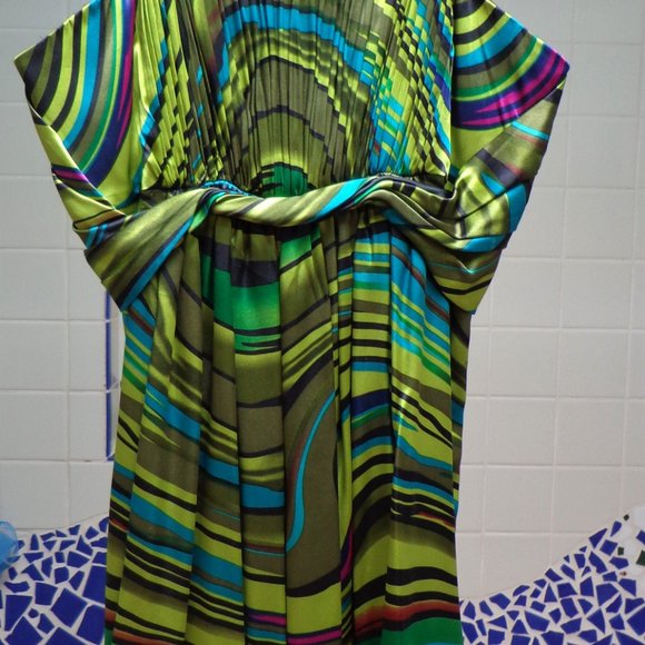 Elegant Multicolor Striped Prom Dress - Picture 7 of 9